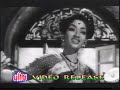 Do ankhen barah haath - tak tak dhum dhum