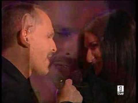 Te Amaré (ft. Laura Pausini) Miguel Bosé