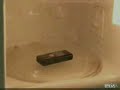 携帯電話を電子レンジでチン
