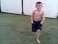 6 year old breakdancer
