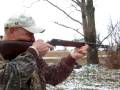 videos de Tame and wounded pheasant avoids getting shot, dies of laughter instead