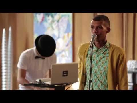 Stromae - Papaoutai (Live)