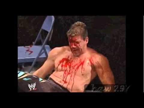 loquendo - 5 luchas mas extremas y sangrientas de la wwe