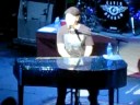 Gavin Degraw singing I Don\