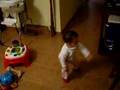Ailen bailando Lazy Town