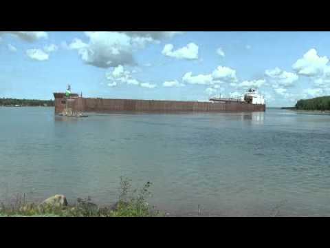 ship runs aground - The ship measures 1013 feet, 6 inches and holds several records in cargo loads.