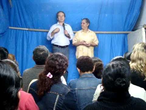 Edson Aparecido conversa com lideranças em Itaquera