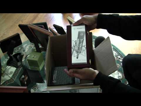 how to provide tracking number on paypal