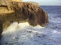 Onde a Blue Grotto