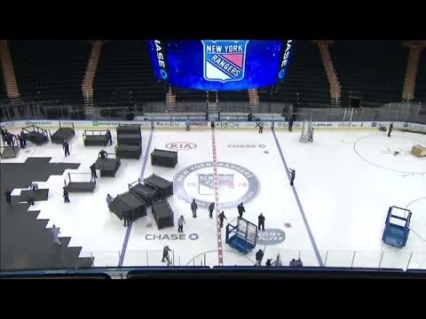 Video: Basketball to Hockey time-lapse at MSG