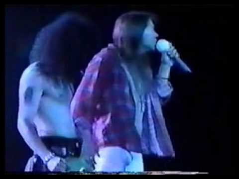 Shannon Hoon with Guns N' Roses: Don't Cry