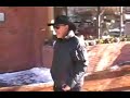 video Thalia se quedo en casa, y Tommy muy amable hablo con el paparazzi! Es muy chistoso el video 

I dont own this video, Im just sharing it with the f... Picture