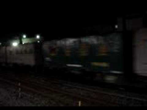 貨物列車　1054レ