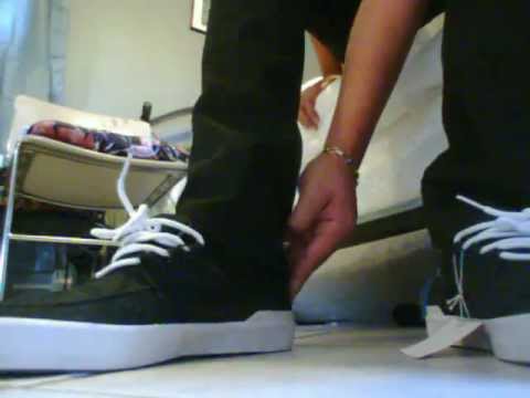 how to wear dc shoes with skinny jeans