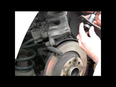 2006 Saab 9-3 brake 93 and replace the rotors - Part I of II