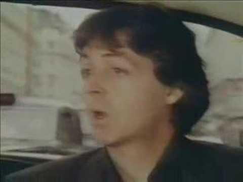 Leslie Ash