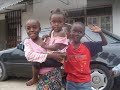 le carnaval touta n'goma (2�me �dition) est un rendez-vous incontournable pour les groupes de percussions et de danse traditionnelles congolaises. cette ann�e, ce carnaval organis� par l'artiste willy loketo, a r�unit 14 groupes issus des 7 arrondissements de la ville. les attach�s culturels de chaque arrondissement et l'association africa tambours ont remis le 1er prix � la compagnie musee.
contact asssociation africa tambours : 0660495128