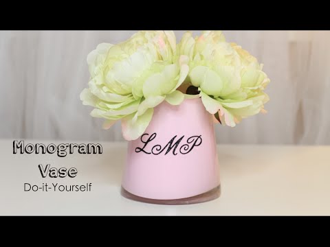 Easy Wedding/Home Decor Mongoram Vase