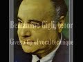 Beniamino Gigli gives a little bel canto masterclass Beniamino Gigli gives a little bel canto masterclass