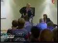voici une parodie plus qu'originale de bernard laporte en tant qu'entra�neur du xv de france