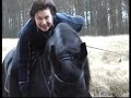 Obbe gaat op bosrit met Coby en Anja.Anja heeft hier voor het eerst gedraafd op haar eigen paard. Super trots natuurlijk!KFPS - Fries Paard Obbe fan PetersburgGeboren 6 Juli 2004.Obbe's Vader is Heinse (Leffert X Dimer)Obbe's Moeder is Anja, vader Ritse (Oege X Naen)