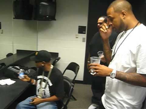 Slim Thug crashes Chams dressing room 