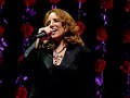 ana-carolina-cantando-beatriz-de-chico-buarque.html
