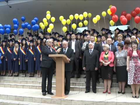 Președintele Nicolae Timofti a participat la festivitatea dedicată încheierii anului școlar la Liceul teoretic „Mihai Eminescu” din Bălți