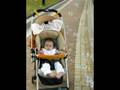 videos de Sofie playing bubble