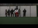 impresa del futbolclub:i ragazzi del '95 (cat. giovanissimi) allenati da andrea cardone espugnano il campo della cisco (1-2) con una doppietta del capitano, dario catania. nelle immagini il gol del momentaneo pareggio della cisco al 25' del primo tempo. punizione ben calibrata sul secondo palo e pregevole colpo di testa del numero 9 d'agapiti sul quale nulla pu� mazzanti. gran gol ed esultanza alla oba oba... (martins) del bravissimo d'agapiti.  complimenti alla cisco che obiettivamente non avrebbe demeritato di pareggiare:la partita (disputata il 23 febbraio 2008) � stata combattutissima. grande agonismo e grande correttezza in campo e sugli spalti, davvero un bell'esempio che arriva dal calcio giovanile... queste le formazioni: cisco 1 matera, 2 tabacchi, 3 rausa, 4 sterlicchio (cap), 5 rossi, 6 trombetta, 7 centra, 8 taglienti, 9 d'agapiti, 10 tassi, 11 copponi, 12 di piero , 13 peroni, 14 bevilacqua,15 manzoni, 16 de santis, 17 guglielmi, 18 contino. allenatore: piangerelli. cambio nel primo tempo: esce centra per infortunio, entra de santis. secondo tempo: esce tassi entra peroni; esce taglienti entra manzoni; escono tabacchi e rausa, entrano guglielmi e bevilacqua; esce trombetta entra contino.
futbolclub: 1 mazzanti, 2 cappello, 3 bulla, 4 alfano, 5 fruscella, 6 rebecchini, 7 vladovich, 8 catania, 9 giulio rosati, 10 vivenzio, 11 soldano; 12 magistrelli, 13 ceccarelli, 14 giorgio rosati, 15 galletti, 16 dentice. allenatore: cardone.
cambi. nel corso secondo tempo: esce cappello, entra ceccarelli; esce mazzanti, entra magistrelli; esce vladovich, entra dentice; esce vivenzio entra galletti; esce soldano, entra giorgio rosati.