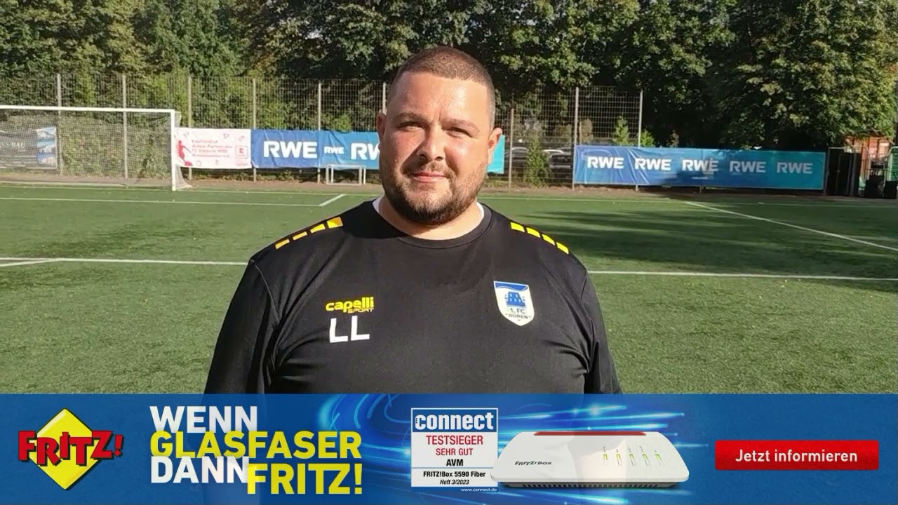 Luca Lausberg – Trainer 1. FC Düren – zur Halbzeit mit einem Tor in Rückstand