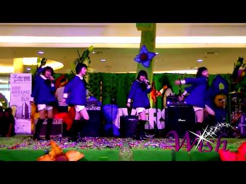 WISH Vocal dancer Group Indonesia 10