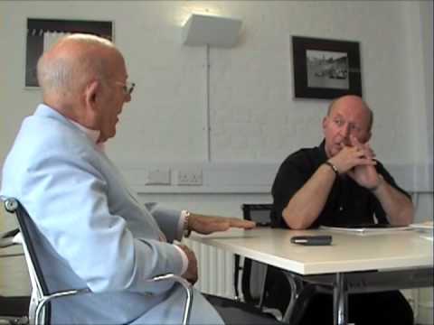 f1 Video podcast – Stirling Moss at the Motor Sport office