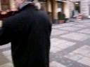 Krzysztof Kononowicz walczy z hipermarketami
