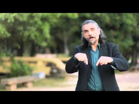 Assista ao vídeo.