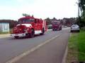 Défilé de camions de pompiers