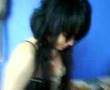 La yiyi se saca los bigotes :x