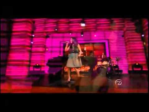 Thia Megia - Chasing pavements 4.4.11