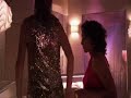 tina et bette s'embrassent � la fin de l'�pisode 5o4! merci ilen chaiken,c'�tait pas trop t�t! :d