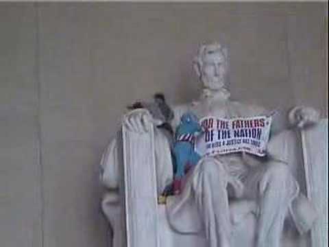 F4J UK Storms the Lincoln Memorial ...