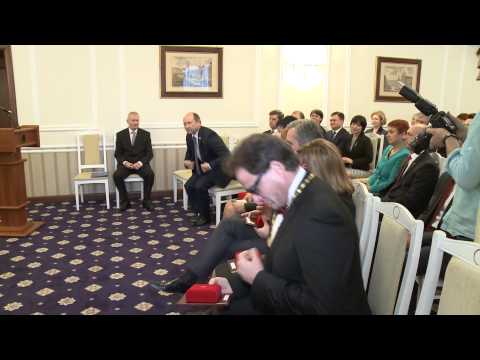 Президент Николае Тимофти вручил государственные награды группе граждан