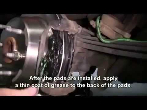 how to bleed brakes on a 2002 gmc yukon