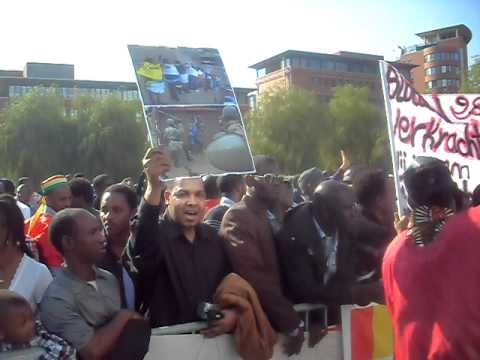 Manifestation à la CPI le 28 sept 2011 (1/4)