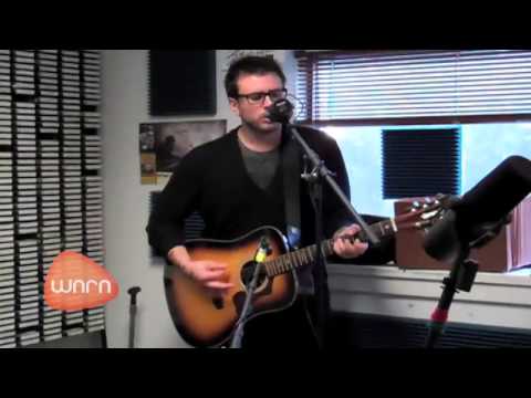 WNRNradio - Accompanied by a broom and an iPhone, Justin Jones performs