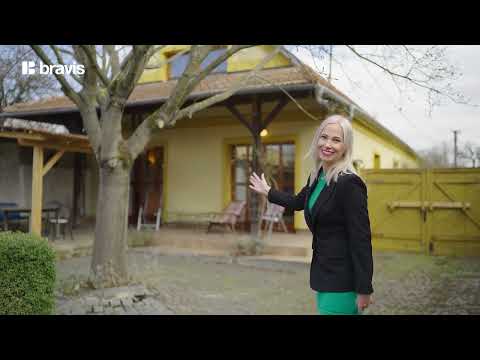 Video Výjimečný rodinný dům s nádechem historie v obci Habrovany, 211m², zahrada, terasa, komora, parkován