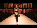 le pr�t-�-porter automne-hiver 2013-14, pour lequel jean paul gaultier a imagin� une femme guerri�re et boh�me, sera rock et m�di�val. les lustres de la sall...