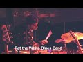 voyez un extrait du solo de drum vincent carr� le batteur du pat the white band. au gambrinus de trois-rivi�re,qc. l'artiste du vid�o de la rpv vous l'offre avec d'autre vid�o sur son site internet:www.rogiciel-pro-vision.com