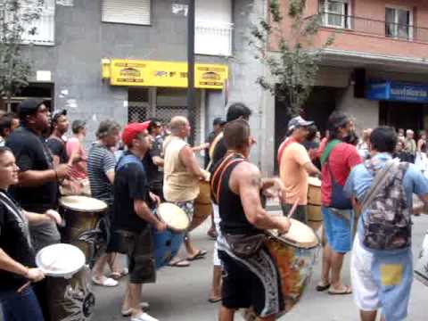 II trobada de tambors, a Ripollet, enguany (2009), amb 'Candombe de Allà Lejos'