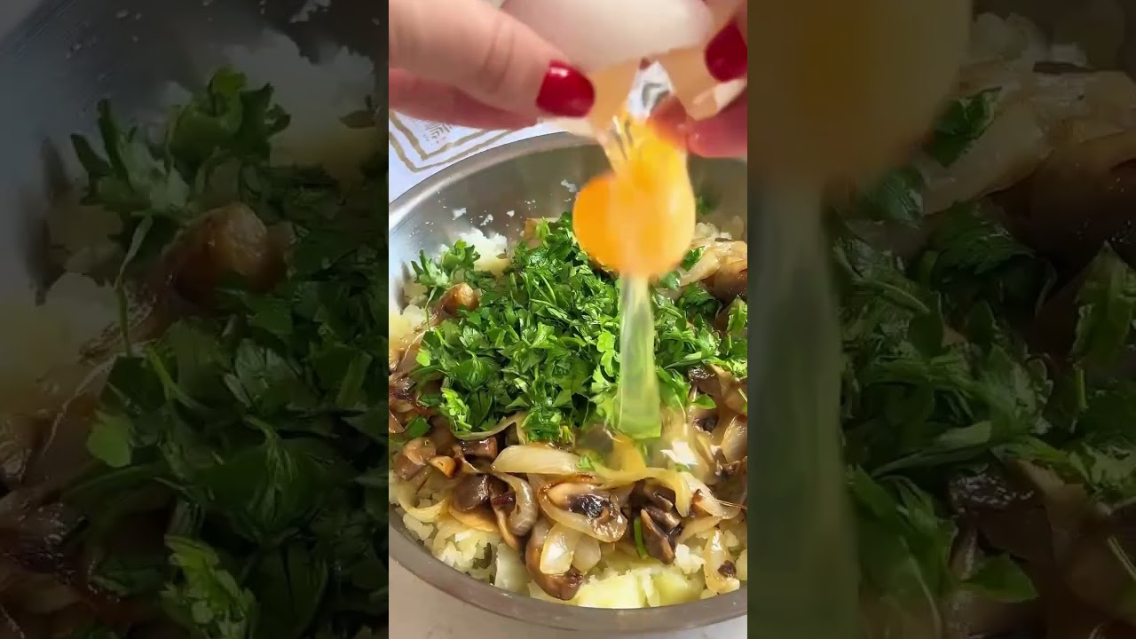 יש לנו בשבילכם מתכון מושלם למאפינס מלוח עם פטריות שיהיה מושלם כארוחה קלילה או לשולחן החג כמנה ראשונה