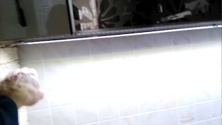 Кухонная подсветка столешницы с бесконтактным выключателем www.LEDss.ru